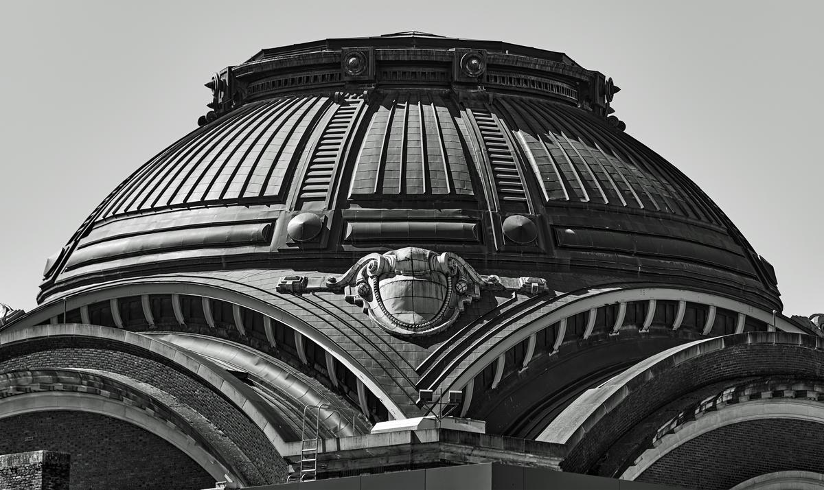 tacoma-union-station-roof-BW-small2.jpg