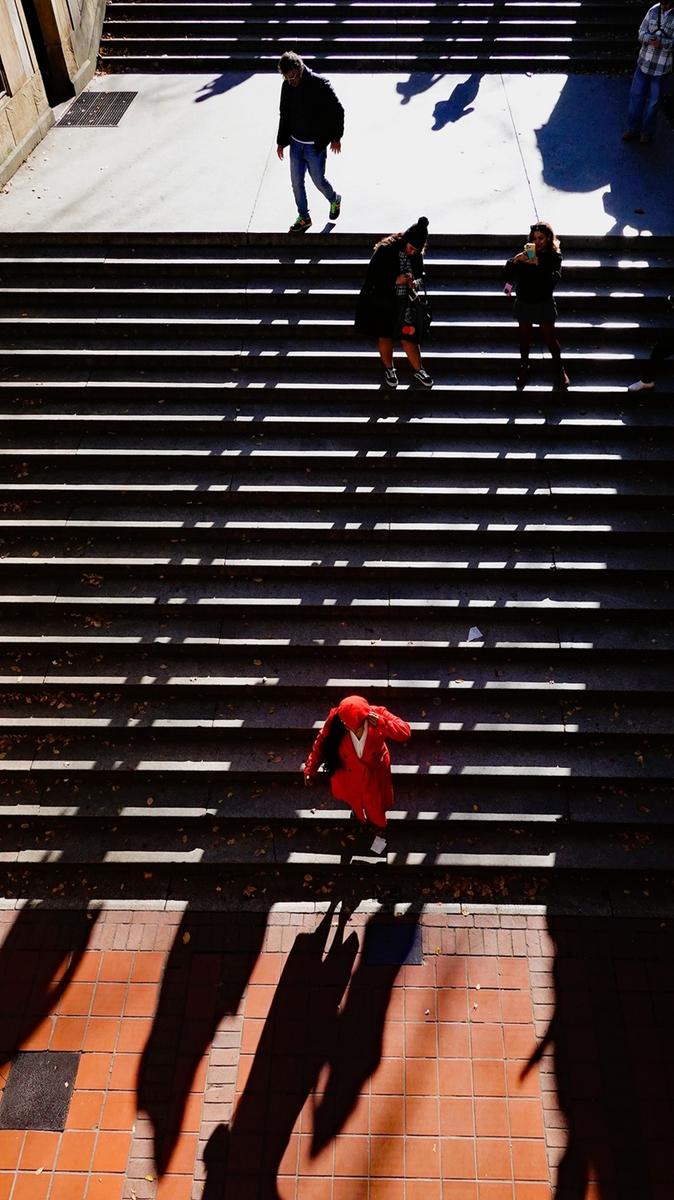 DSC09625 DOWN THE STEPS.jpg