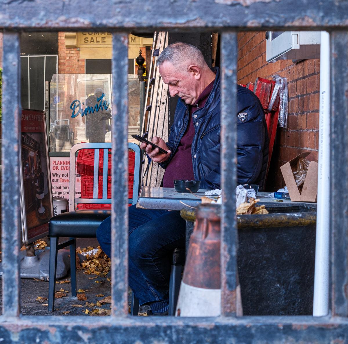 EAH50132-1_(Supersize) Jailed and not worried.jpg