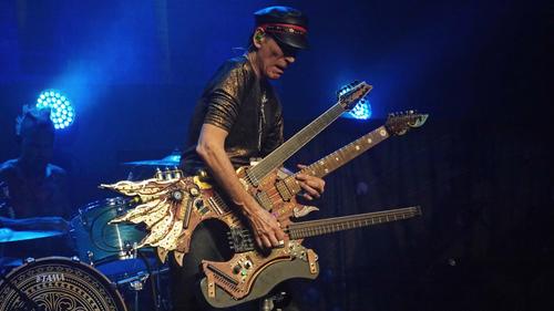 Steve Vai.jpg