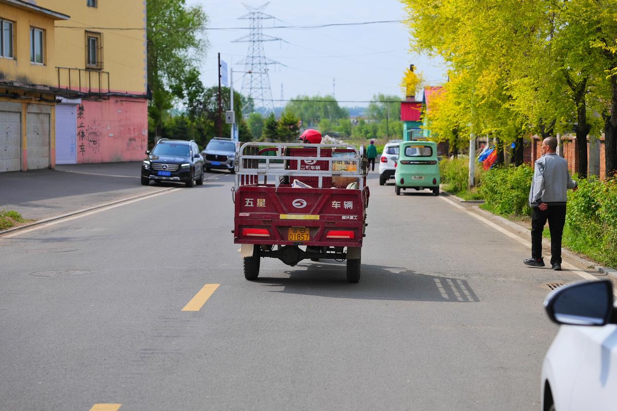 250524-P1027012-2048.jpg