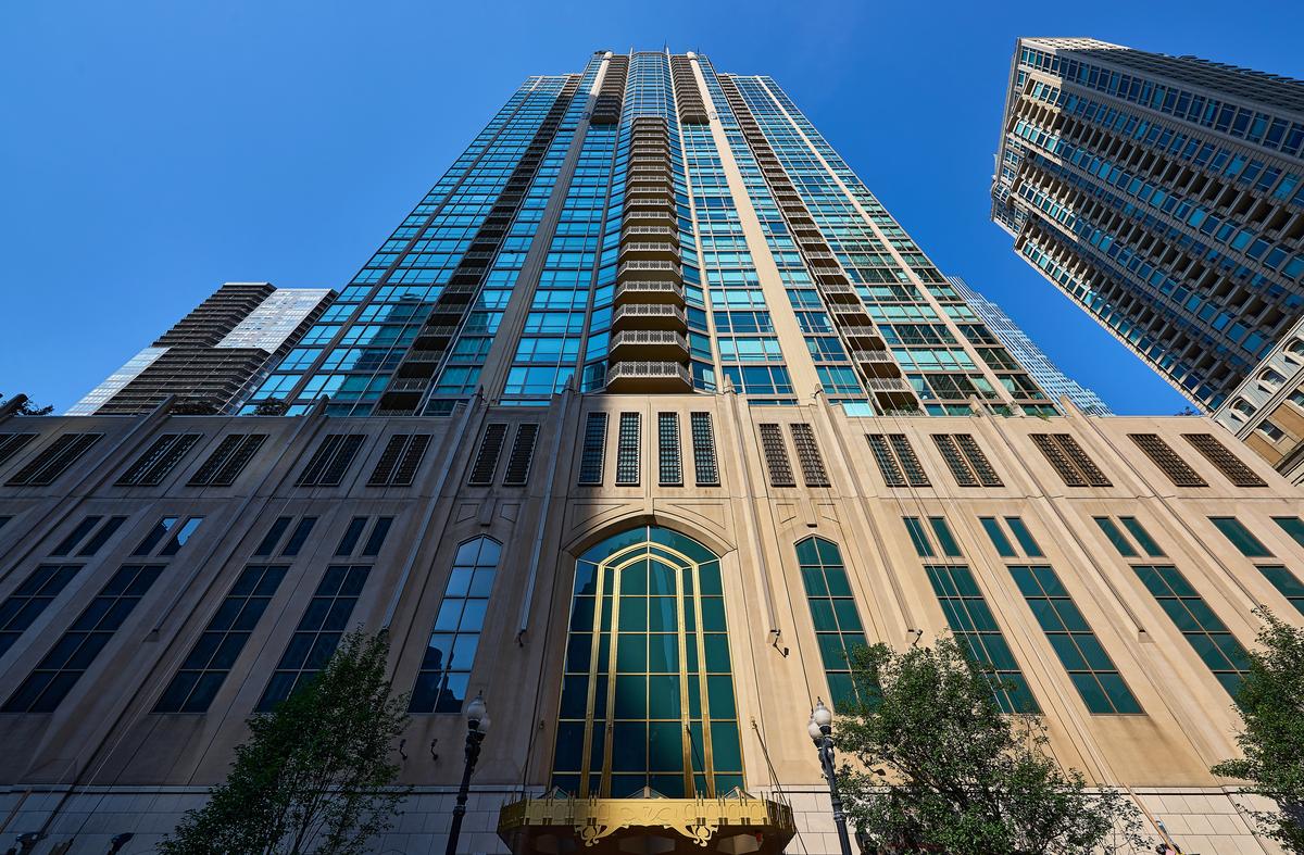 chicago-pinnacle-small.jpg