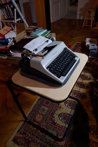 L1002202_b1.jpg