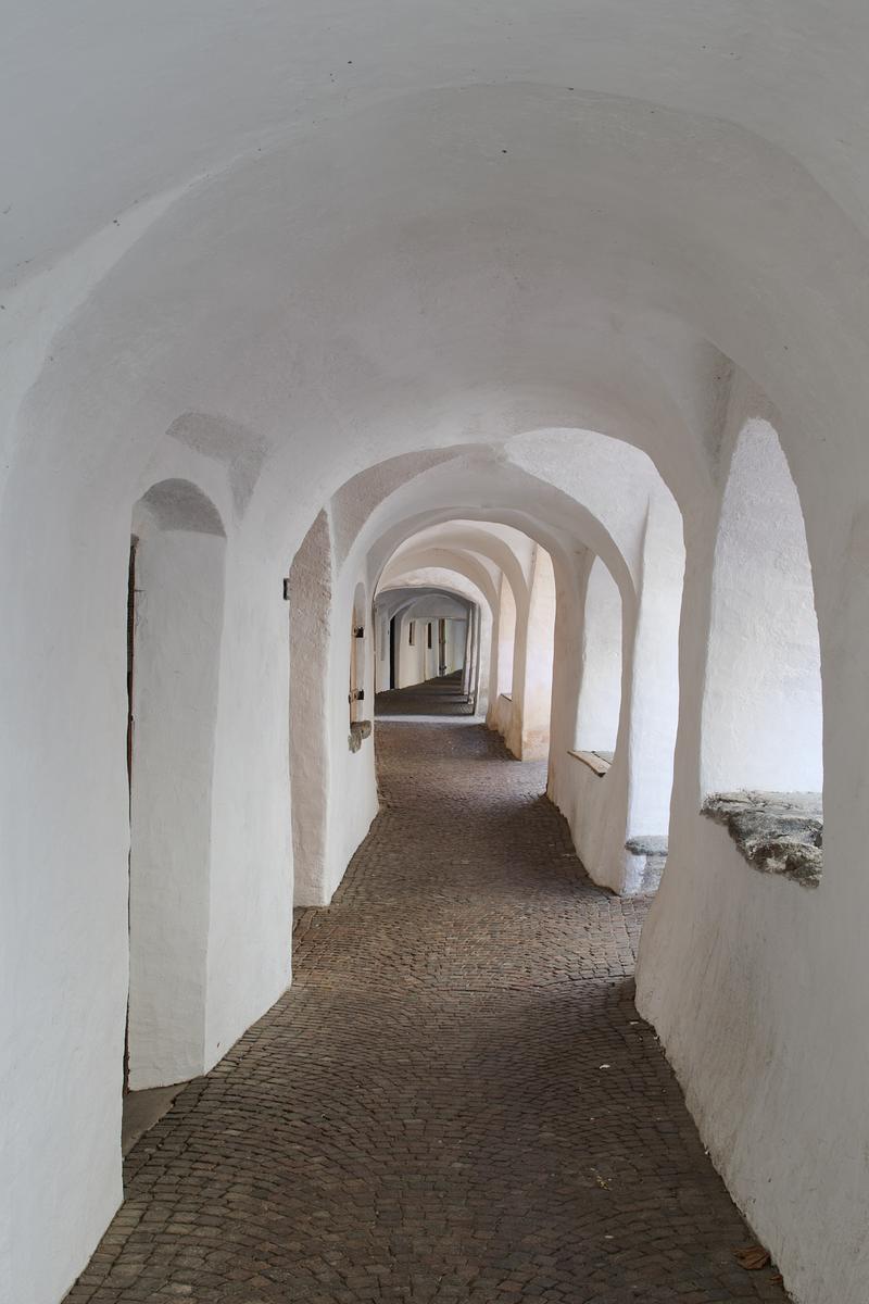 8DS_1076.jpg