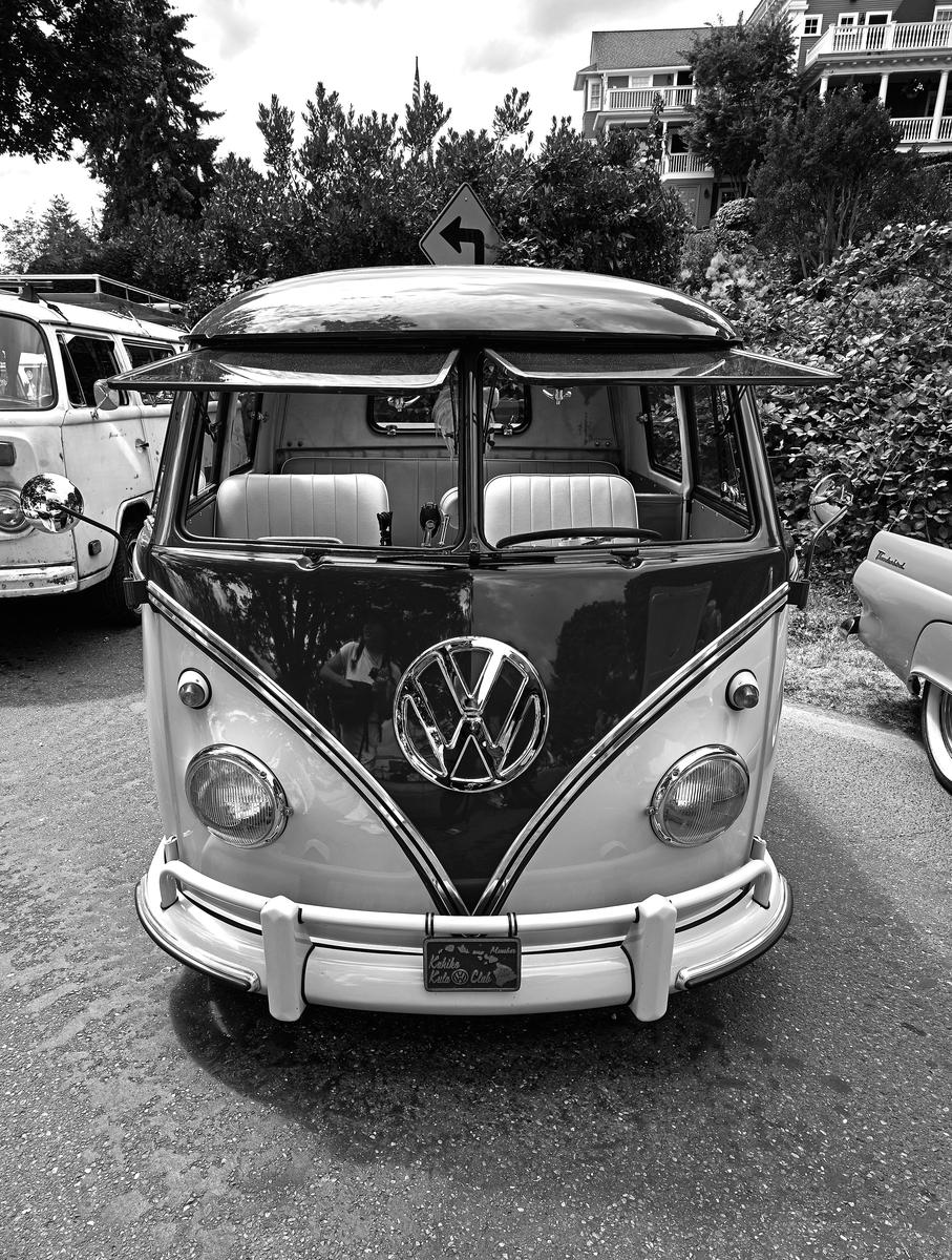 vw-bus-BW.jpg