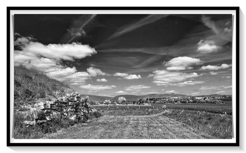 batch__5210019-Cloudscape-Barrow-AllCannings-Wiltshire-BW.jpg