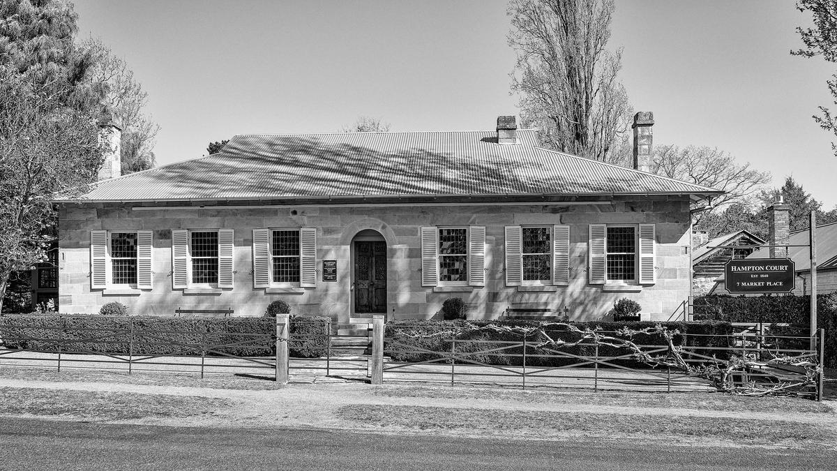 _VII0081_6MP_Hampton_Court_Berrima.jpg