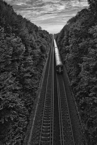 Postern Lane Bridge LRBW.jpg