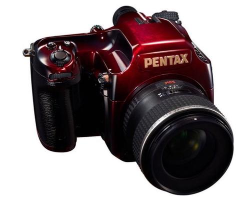 Pentax 645 Red.jpg