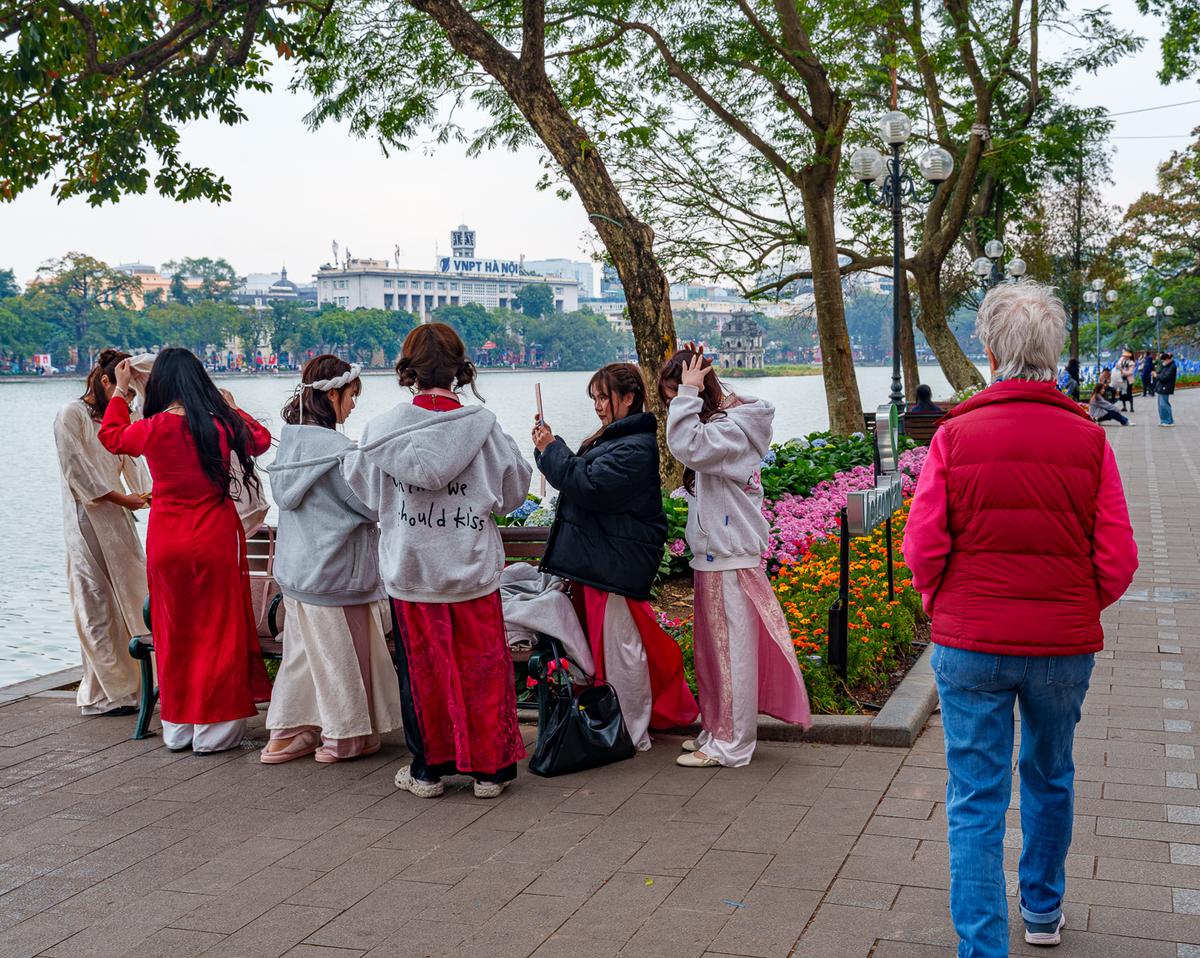 Tet. Photo group 1.jpg