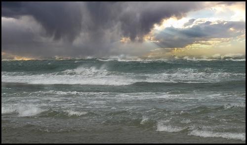 5-23-23 - Wild seas.jpg