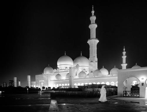 Sheikh Zayed Grand Mosque.jpg