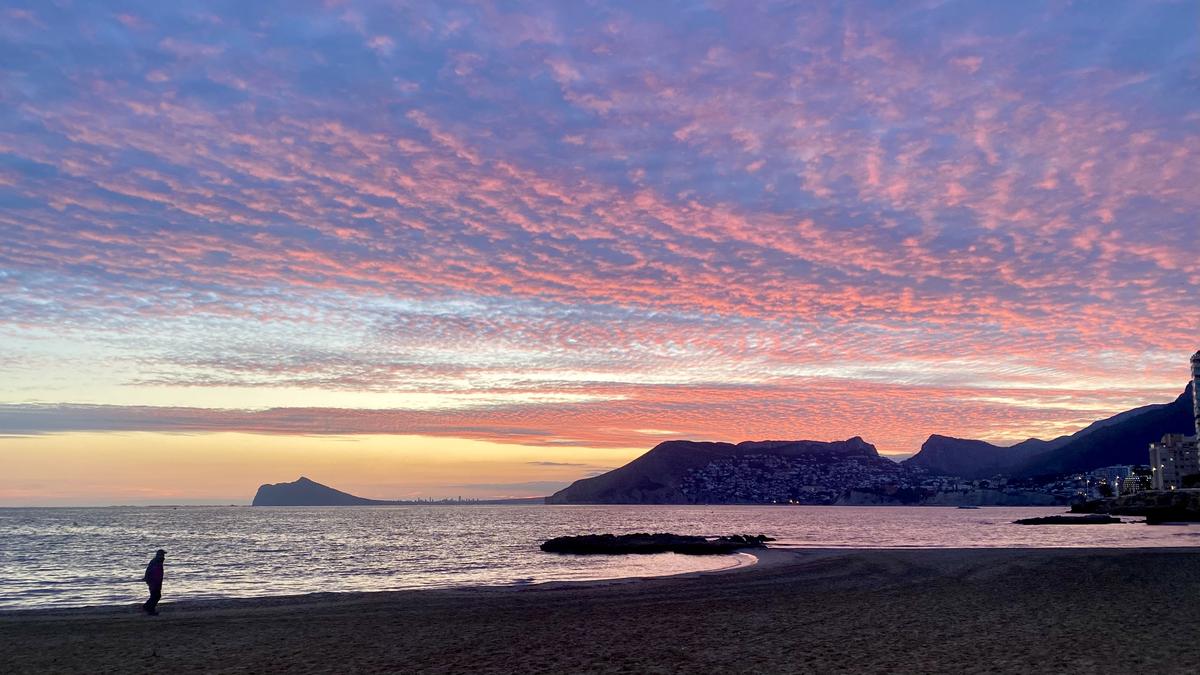 Sunset in Calpe Spain in Jan 2024 by RoelH on Iphone 11 - IMG_9799.jpeg