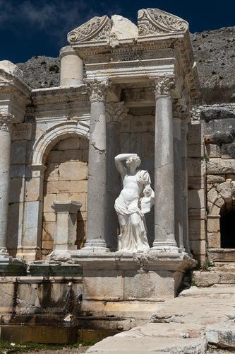 20230414_0345s_sagalassos_Antonine_Nymphaeum_at_Sagalassos.jpg