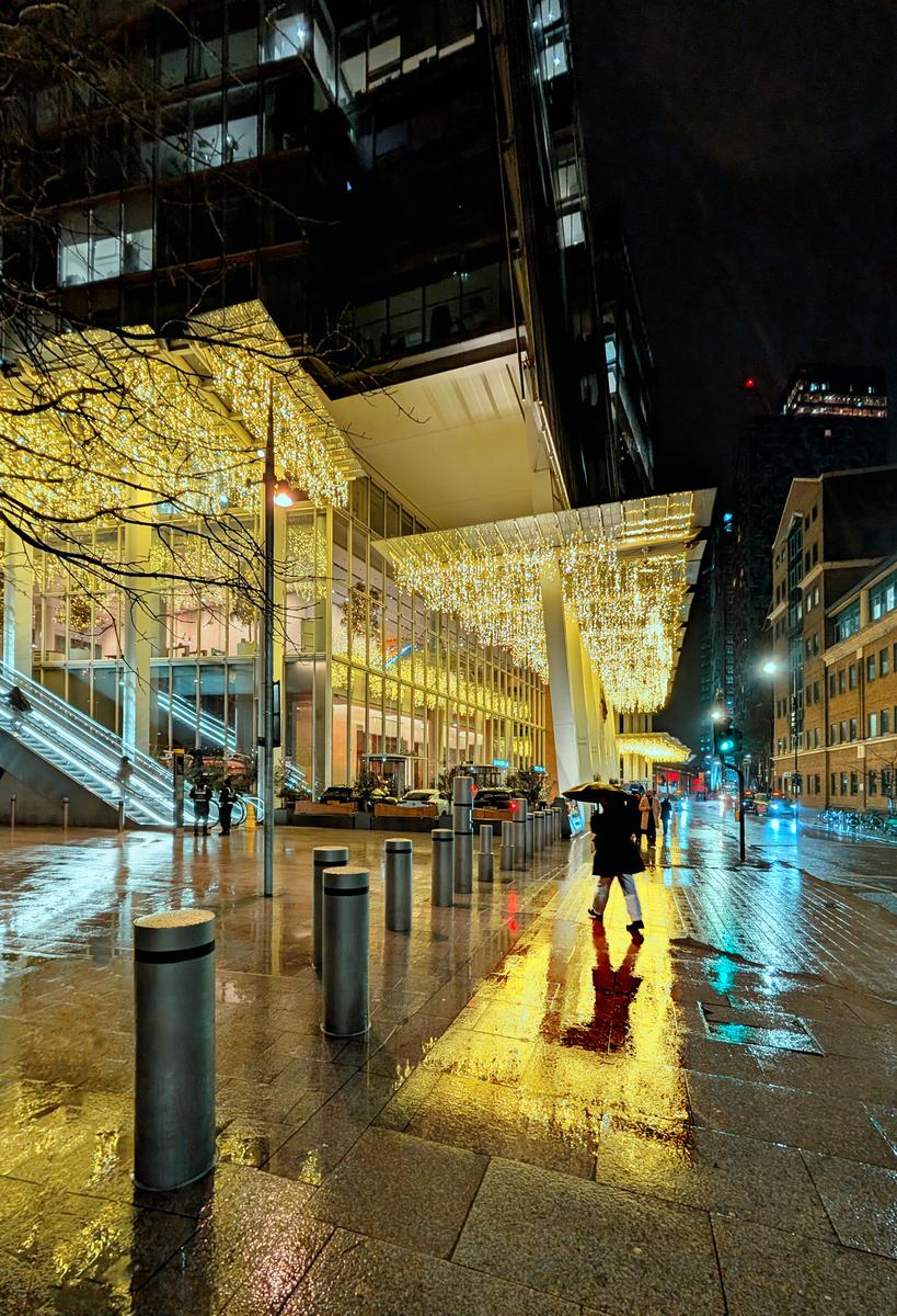 PXL_20251221_214129311 PC.jpg