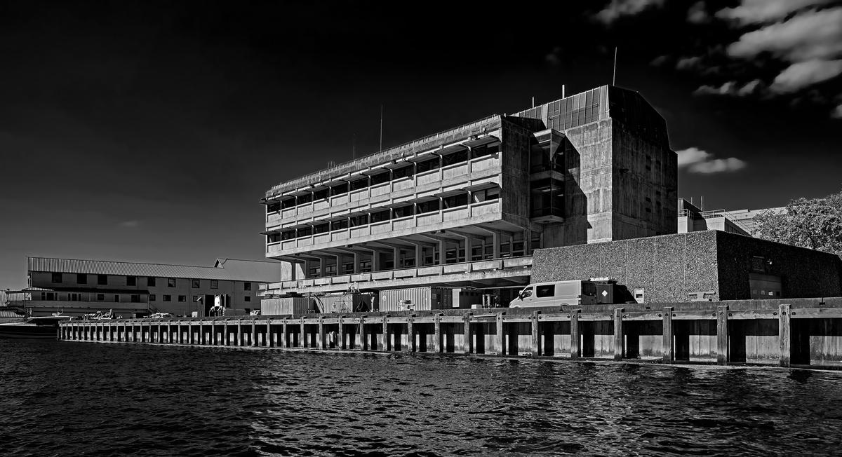 uw-oceanography-BW-small2.jpg