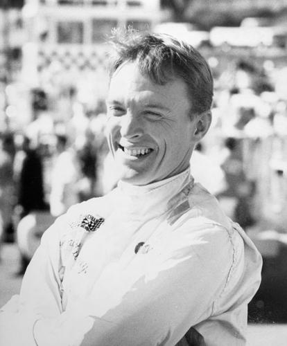 Dan Gurney 2.jpg