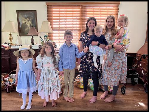 4-9-23 - Easter grandkids.jpg