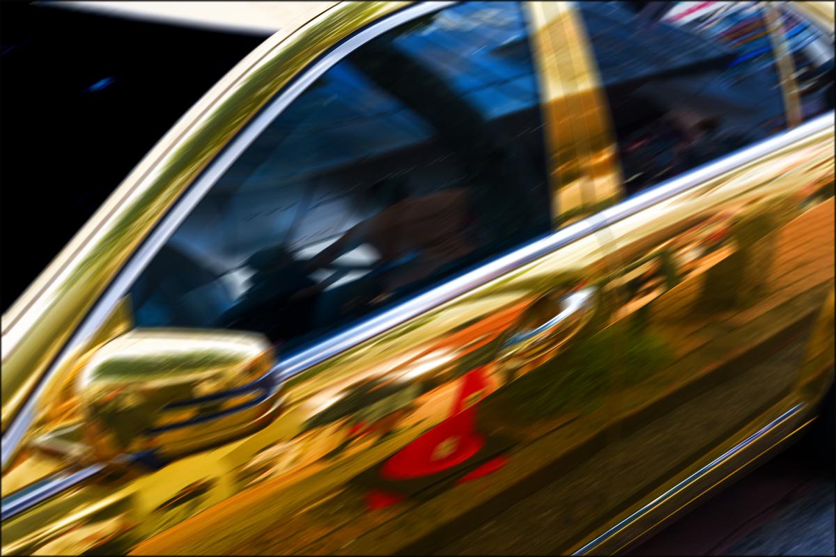 The gold Mercedes.jpg