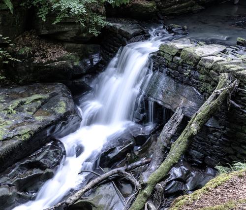 ghostly waterfall (Superlarge).jpg