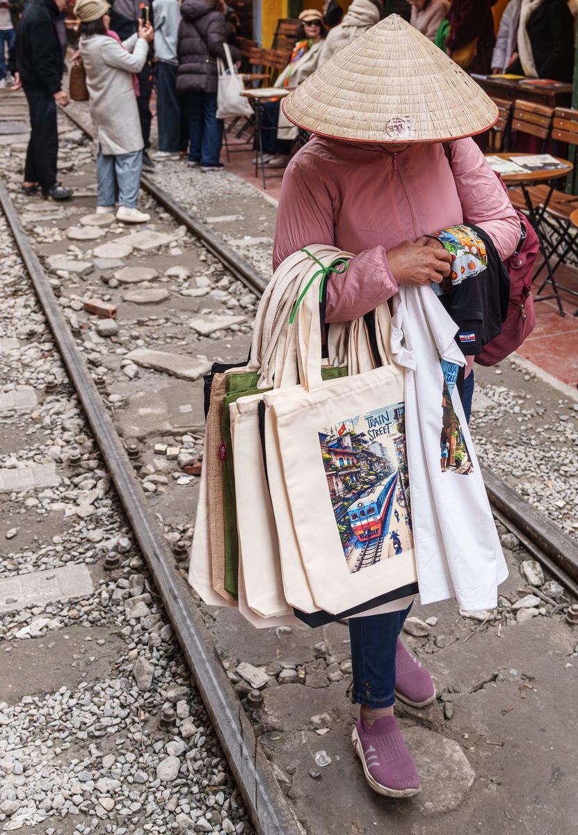 Hanoi Train Street.1A..jpg