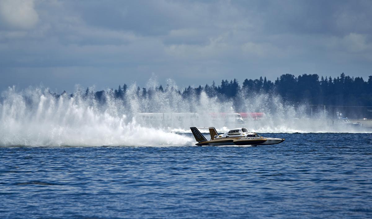 hydros-07-small.jpg