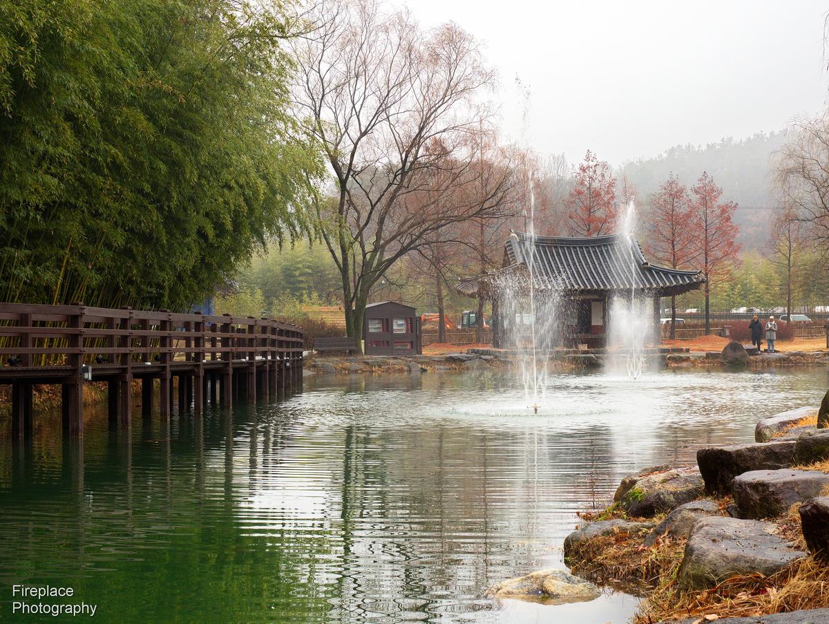 PC301568 smaller.JPG